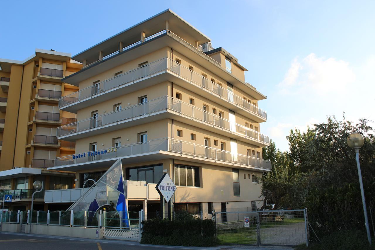 Hotel Tritone 里米尼 外观 照片